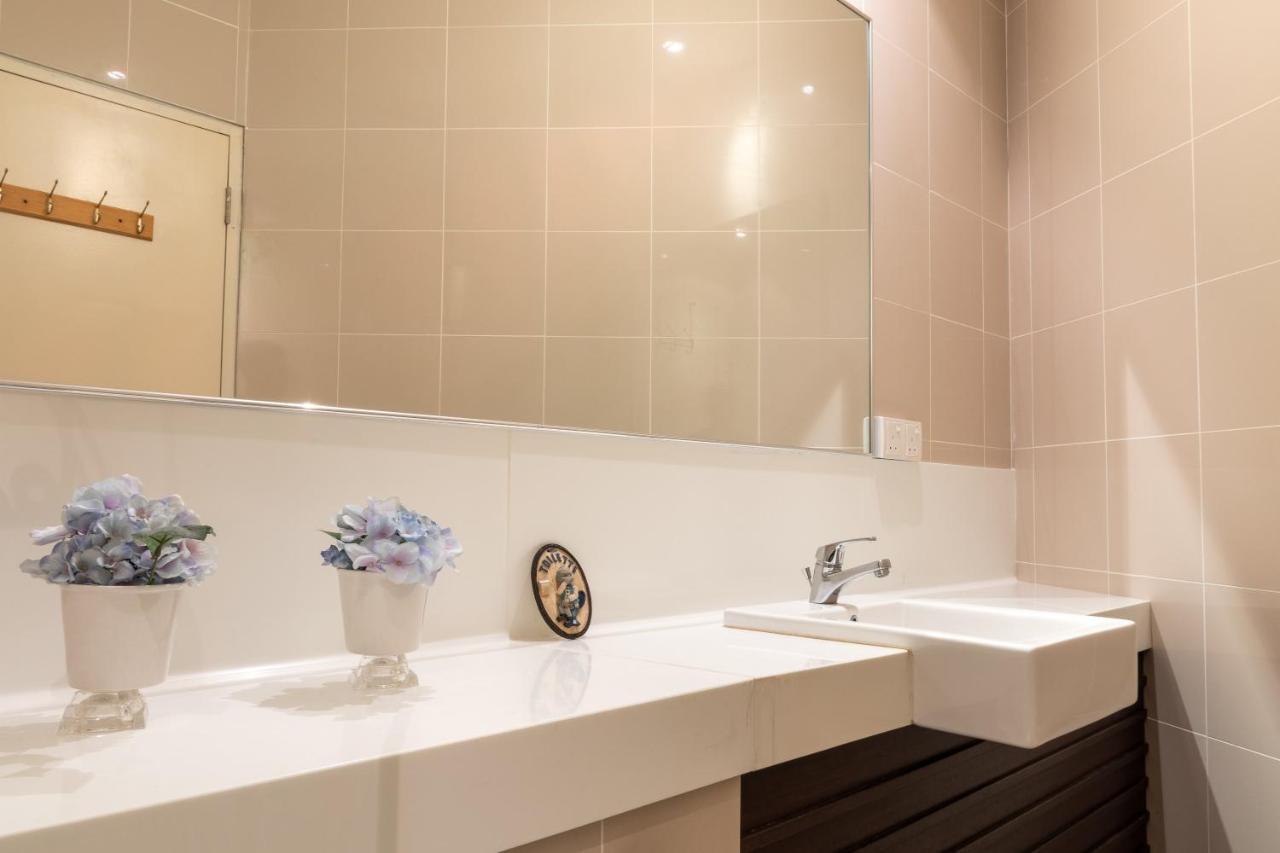 Rosebury Studio Suite By D Imperio Homestay จอร์จทาวน์ ภายนอก รูปภาพ