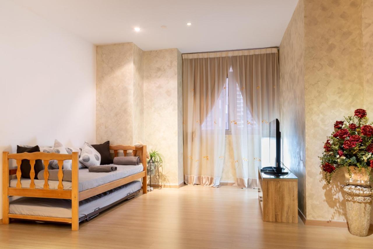 Rosebury Studio Suite By D Imperio Homestay จอร์จทาวน์ ภายนอก รูปภาพ